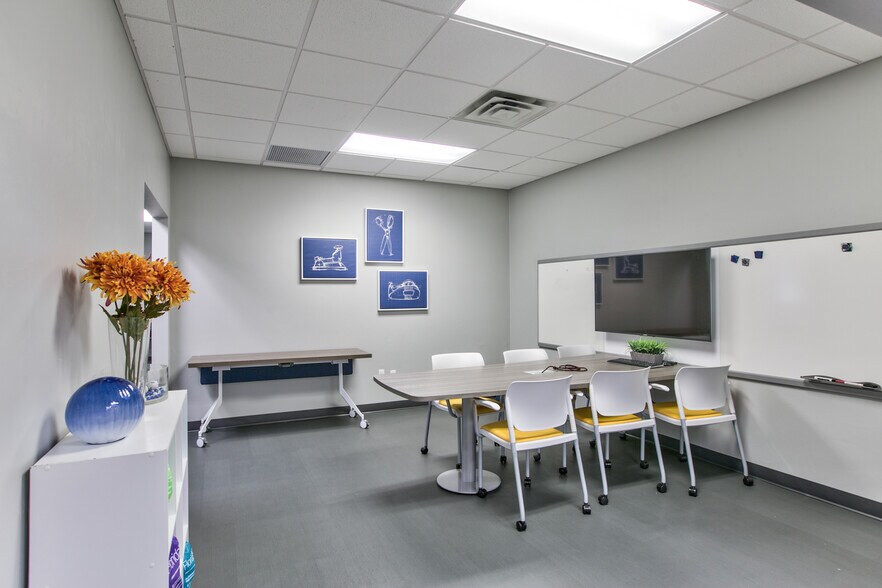 More Photos Of 2639 N Monroe St, Tallahassee Unknown For Lease