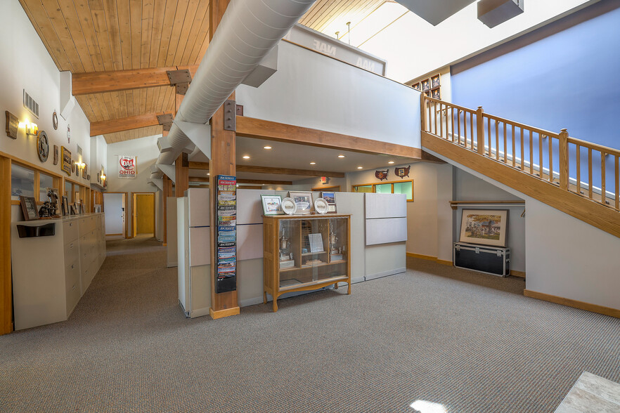 More Photos Of 8880 Ballentine St, Overland Park Office For Sale