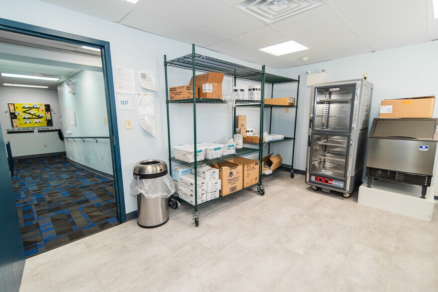 More Photos Of 1616 Orthodox St, Philadelphia Schools For Sale