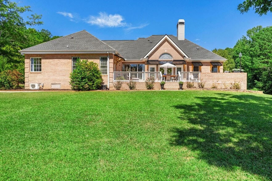 More Photos Of 700 Blacks Creek Church Rd, Commerce Lodge Meeting Hall For Sale
