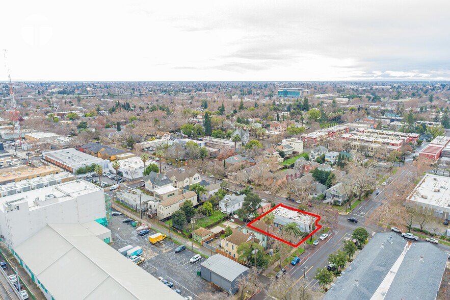 More Photos Of 2001-2005 S St, Sacramento Office For Sale