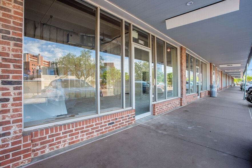 More Photos Of 1100-1120 Classen Dr, Oklahoma City Unknown For Lease