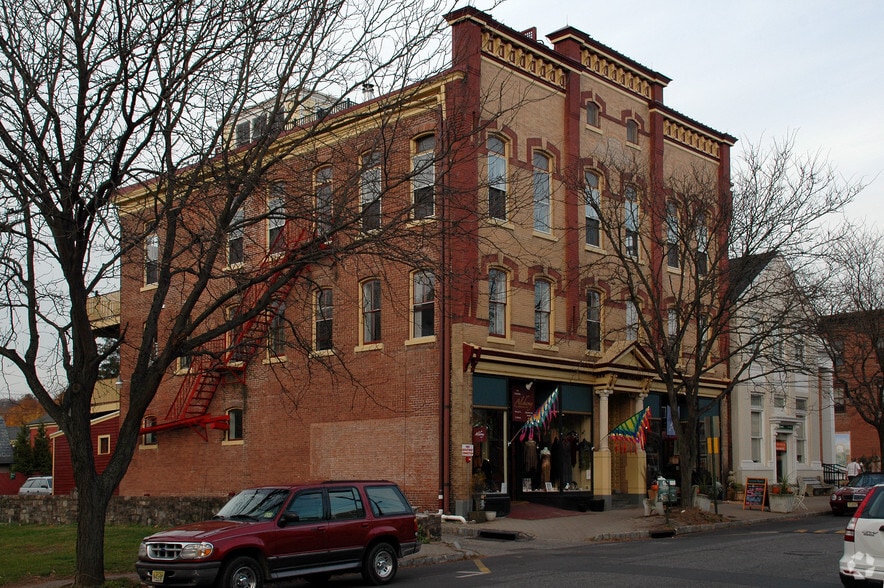 Primary Photo Of 17 Bridge St, Frenchtown Storefront Retail Office For Lease
