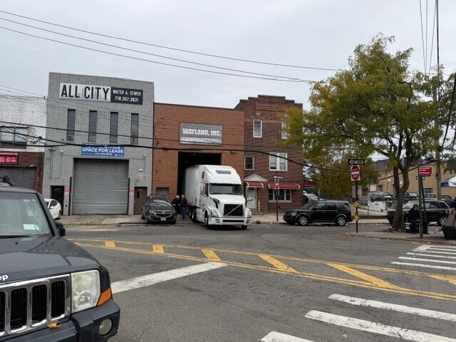 More Photos Of 1511 Bassett Ave, Bronx Manufacturing For Lease