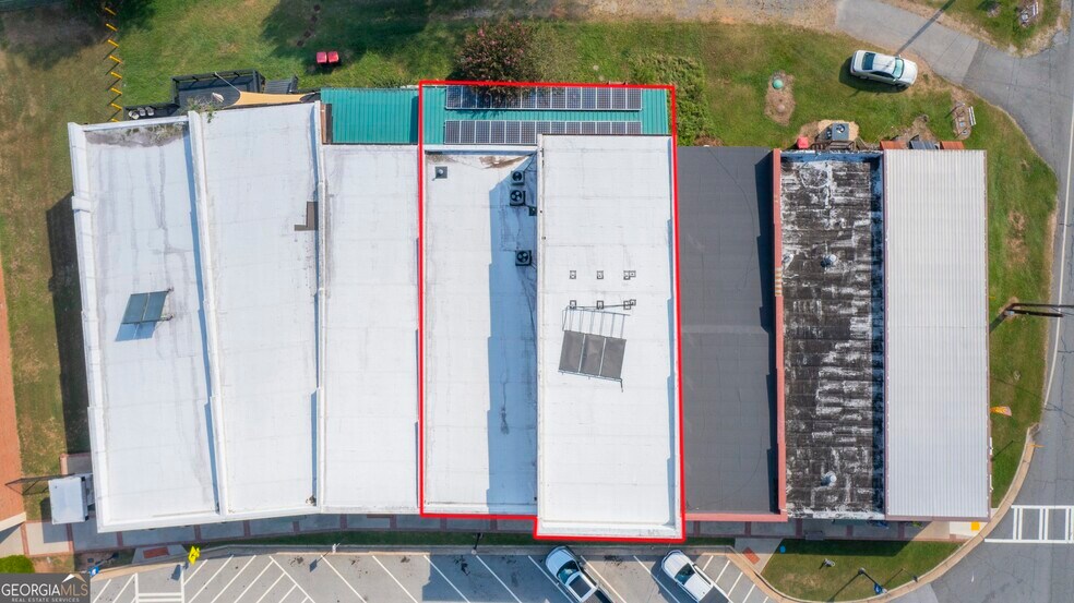 More Photos Of 20 Spring Rd, Molena Storefront For Sale