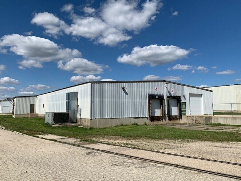 More Photos Of 1150 McConnell Rd, Woodstock Warehouse For Sale