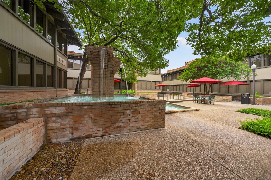 More Photos Of 6800 Park Ten Blvd, San Antonio Unknown For Lease