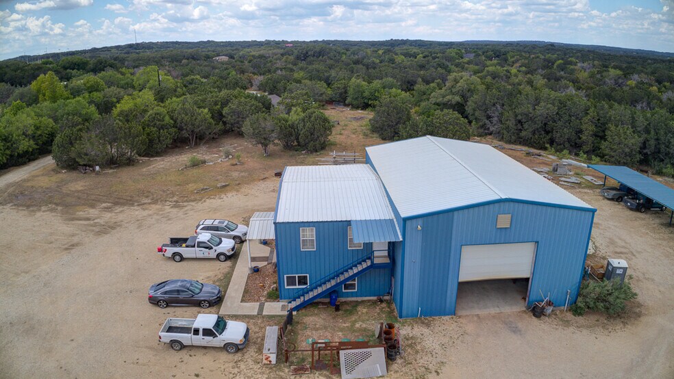 More Photos Of 9425 Schoenthal Rd, New Braunfels Warehouse For Sale