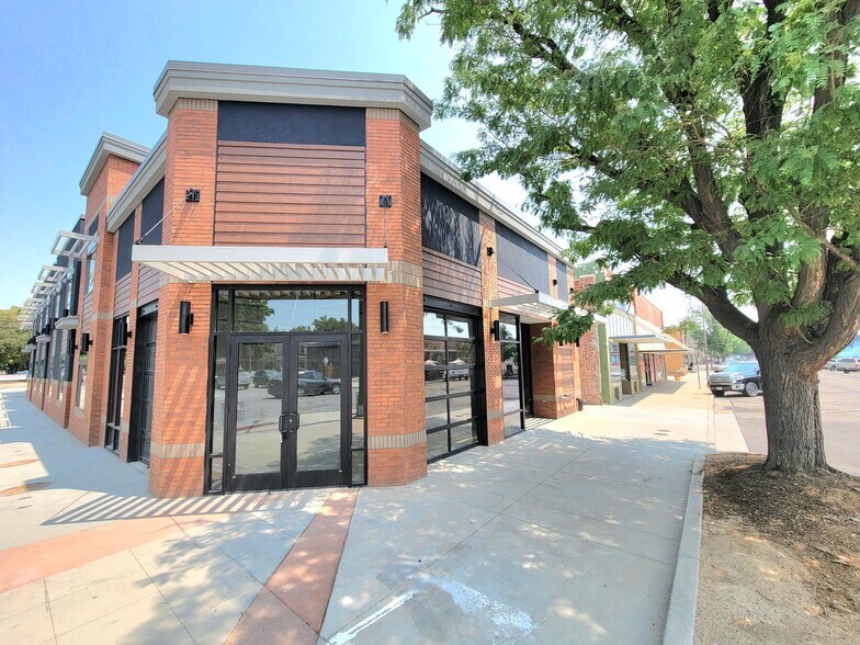 More Photos Of 141 W 4th St, Loveland Apartments For Lease