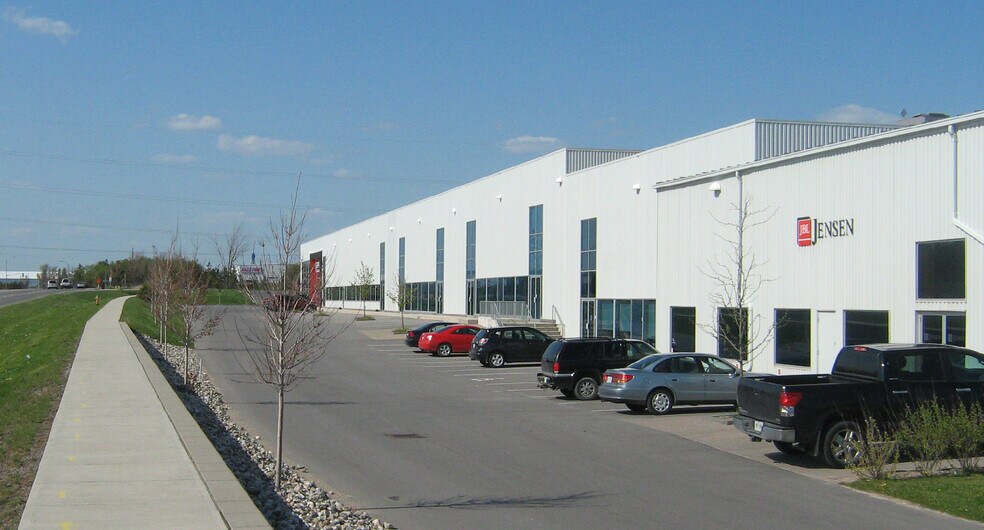 More Photos Of 640 Cataraqui Woods Dr, Kingston Flex For Lease