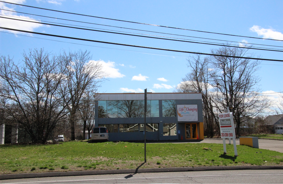 Primary Photo Of 30 Montowese Ave, North Haven Warehouse For Lease