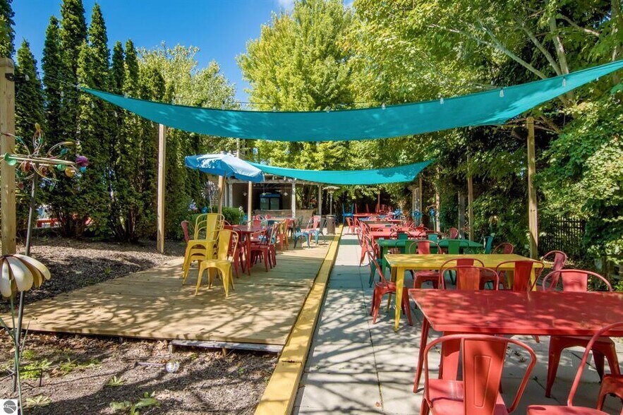 More Photos Of 104 W Main St, Lake Leelanau Restaurant For Sale
