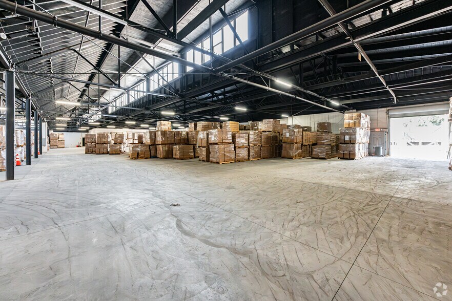 More Photos Of 110 N Third Ave, Upland Warehouse For Sale