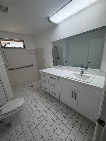More Photos Of 35 Harbor Woods Cir, Safety Harbor Specialty For Sale