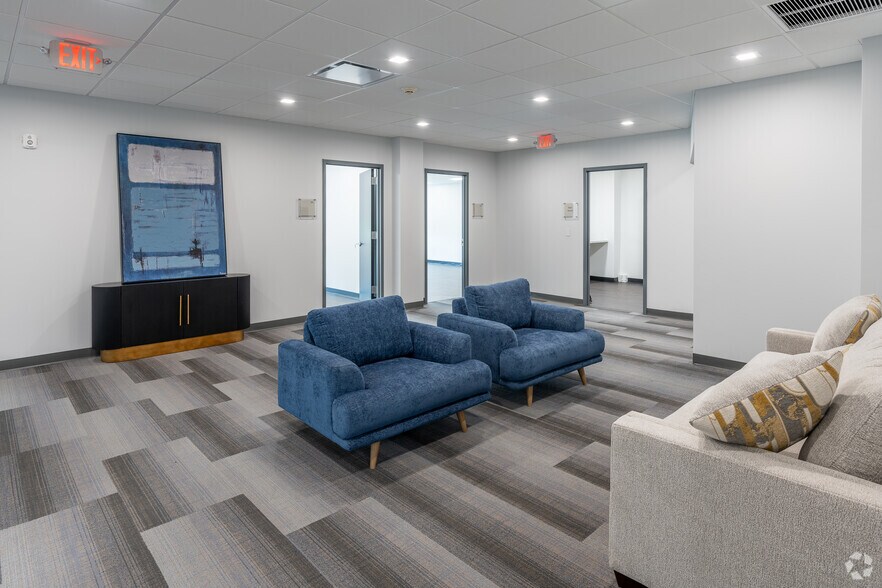 More Photos Of 200 Mamaroneck Ave, White Plains Unknown For Lease