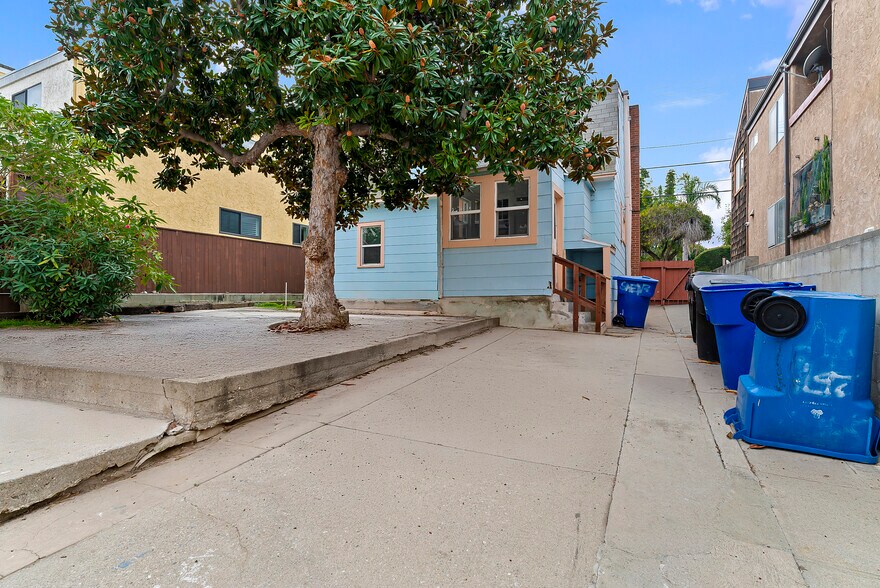 More Photos Of 2511 4th St, Santa Monica Multifamily For Sale