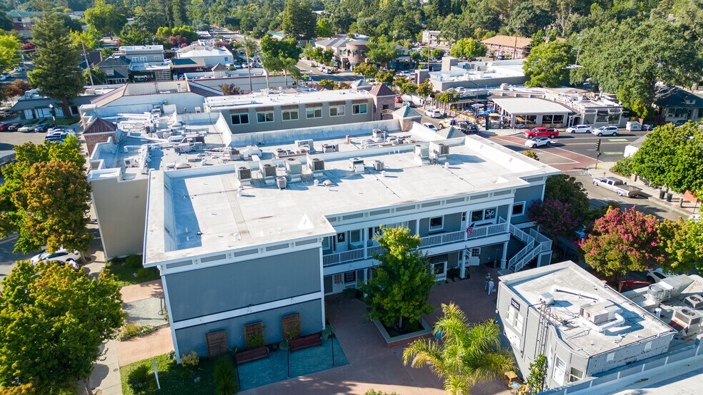 More Photos Of 321 Hartz Ave, Danville Storefront Retail Office For Sale