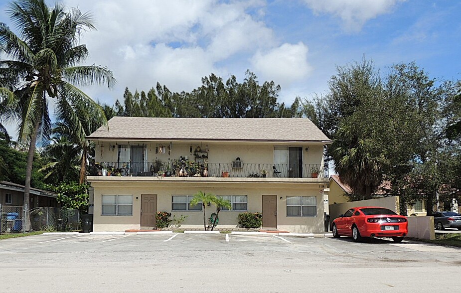 Primary Photo Of 119 NW 43rd Ct, Fort Lauderdale Apartments For Sale