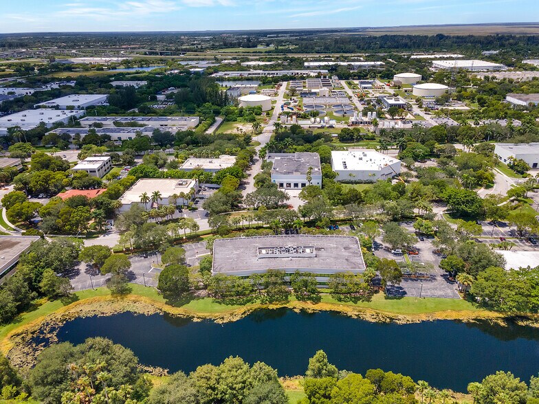 More Photos Of 13680 NW 5th St, Sunrise Office For Lease