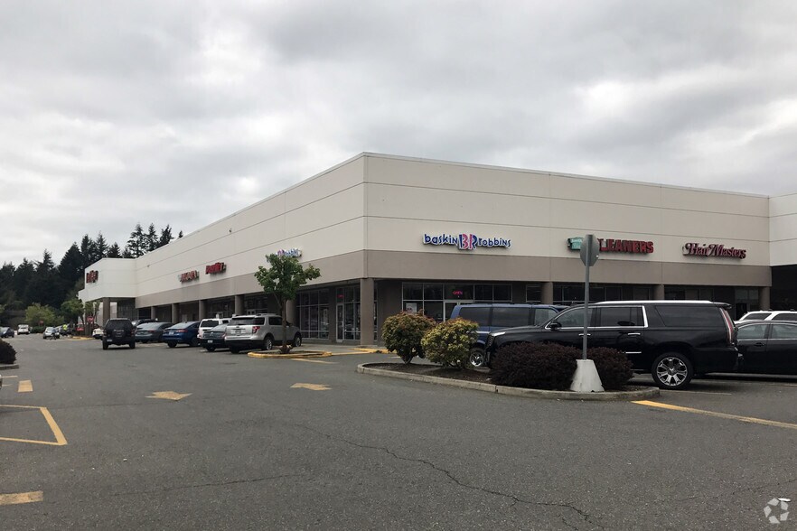 More Photos Of 17526 Meridian N, Puyallup Unknown For Lease