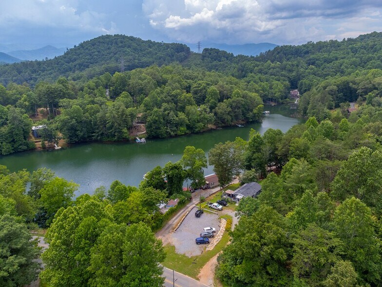 More Photos Of 270 Deyton Camp Rd, Robbinsville Marina For Sale