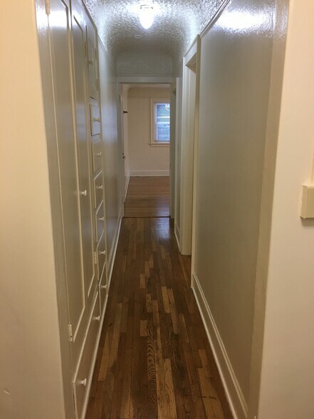 More Photos Of 2051 NW Lovejoy St, Portland Apartments For Sale