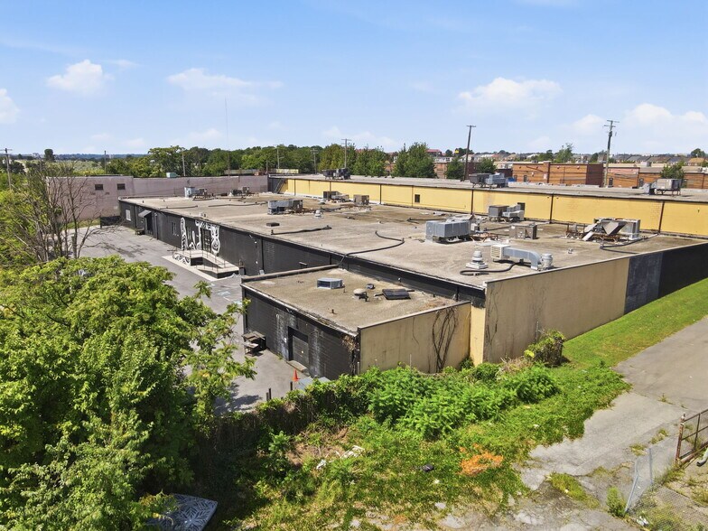 More Photos Of 3425 Sinclair Ln, Baltimore Warehouse For Sale