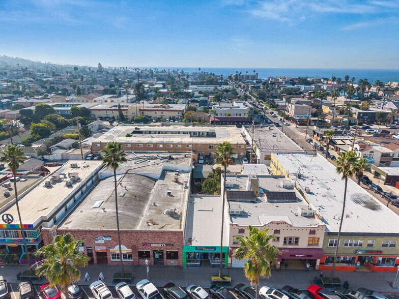 More Photos Of 4975-4979 Newport Ave, San Diego General Retail For Sale