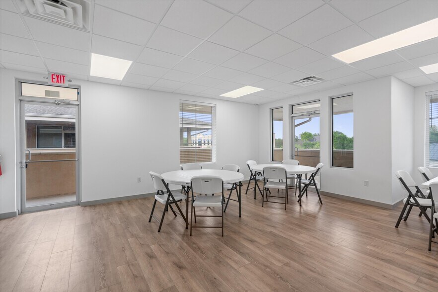 More Photos Of 503 E Palm Valley Blvd, Round Rock Medical For Lease