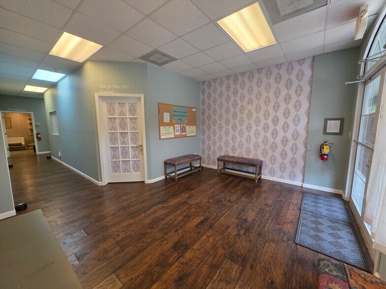 More Photos Of 149 Riverwalk Blvd, Ridgeland Storefront Retail Office For Sale