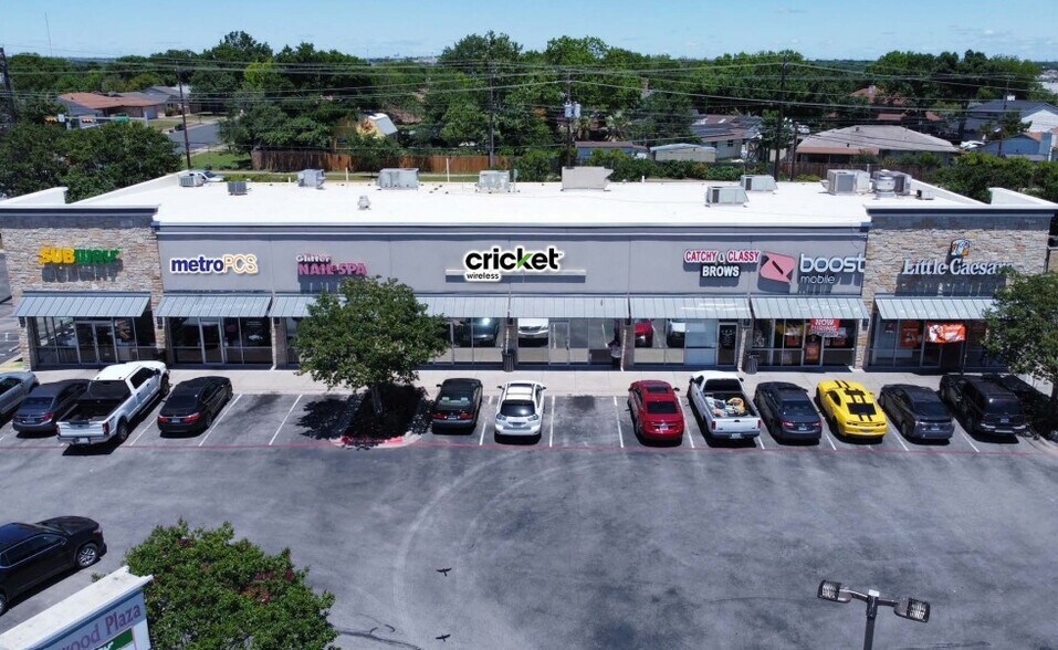 More Photos Of 1030 Norwood Park Blvd, Austin Unknown For Lease