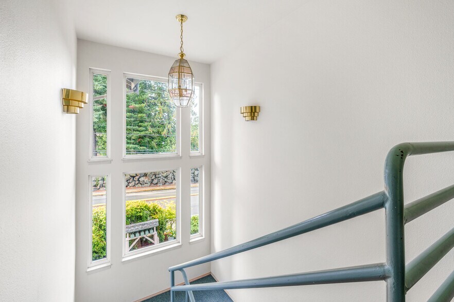 More Photos Of 5911 200th St SW, Lynnwood Apartments For Sale