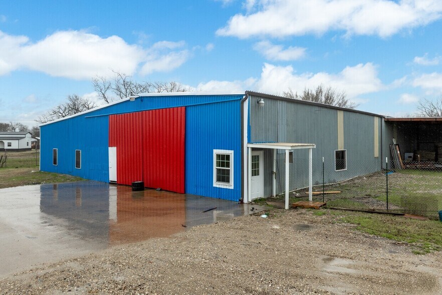More Photos Of 2244 Highway 69 S, Greenville Warehouse For Lease