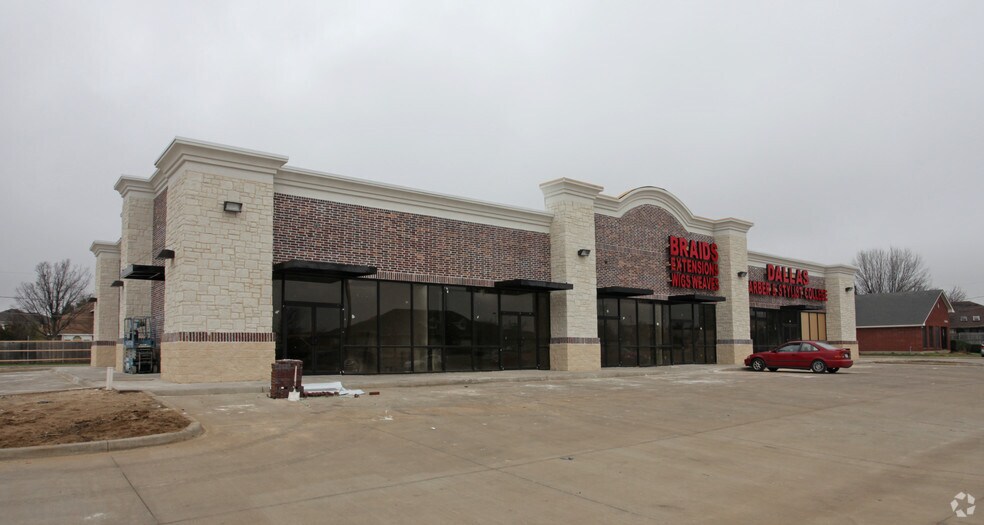 More Photos Of 5504 Matlock Rd, Arlington Storefront For Sale