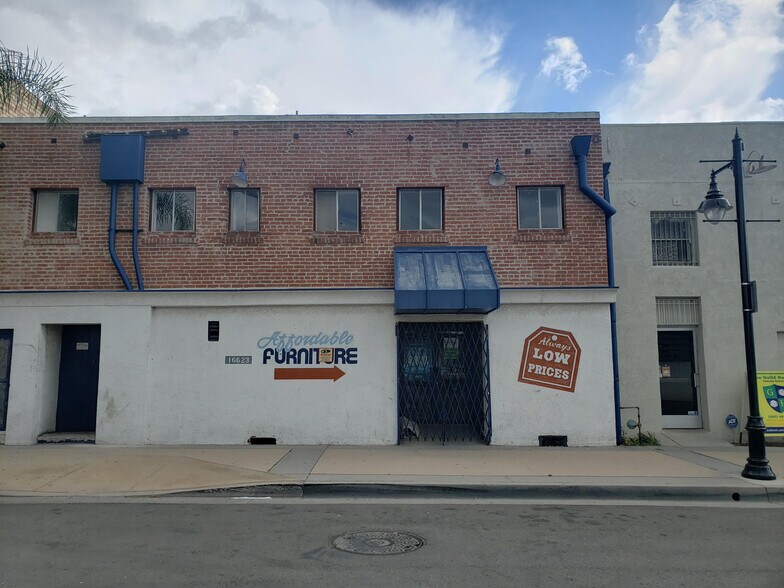 More Photos Of 16623 Bellflower Blvd, Bellflower Storefront For Sale
