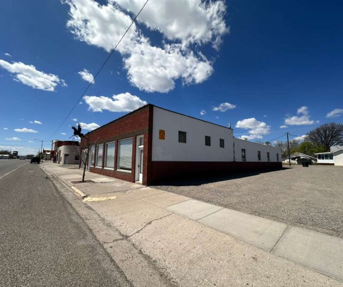 More Photos Of 415 Main St., Laurel Flex For Lease