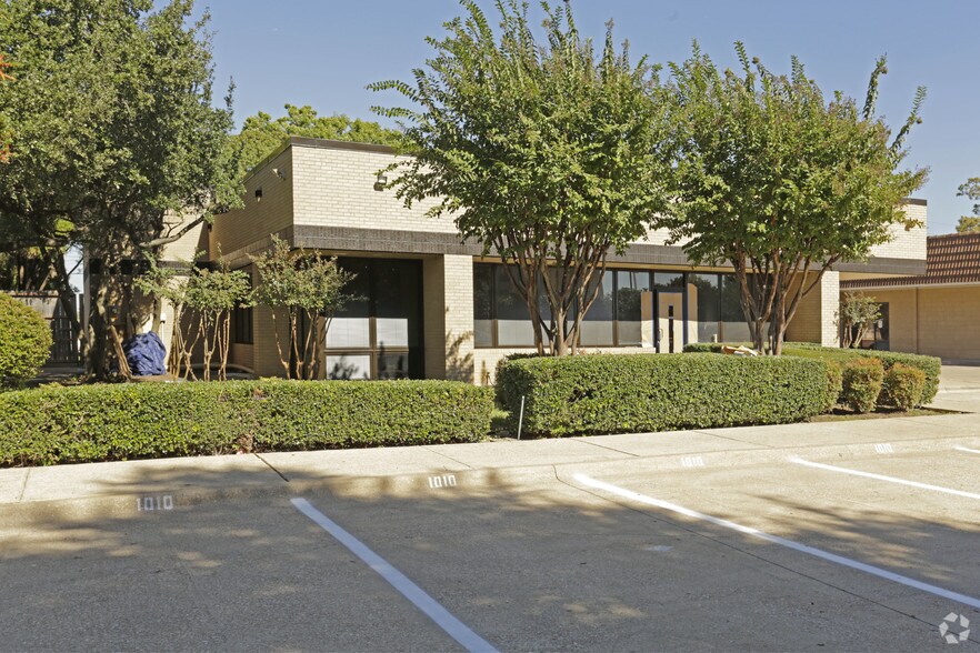 More Photos Of 1010 E Wheatland Rd, Duncanville Medical For Lease