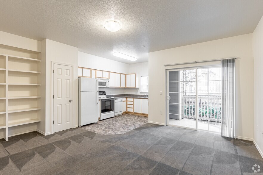 More Photos Of 2211 McKinney Ln, Lebanon Apartments For Sale