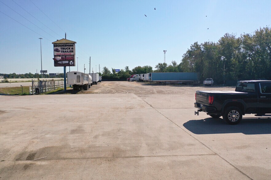 35049 Katy Fwy, Brookshire, TX 77423 Land For Sale