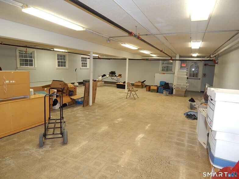 More Photos Of 150 Prospect St, Wethersfield Religious Facility For Lease