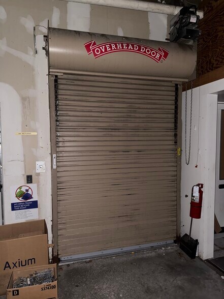 More Photos Of 306 W Water St, Oak Harbor Drugstore For Sale