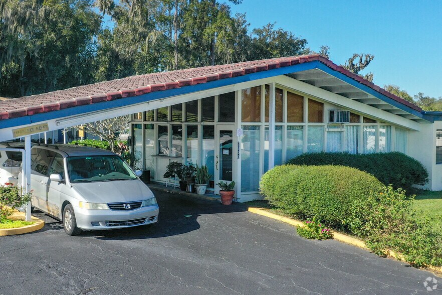 More Photos Of 2900 S Pine Ave, Ocala Hotel For Sale