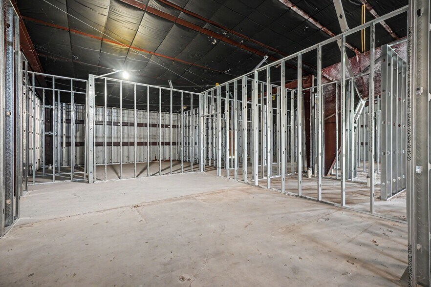 More Photos Of 37310 FM 521 Rd, Brazoria Distribution For Lease