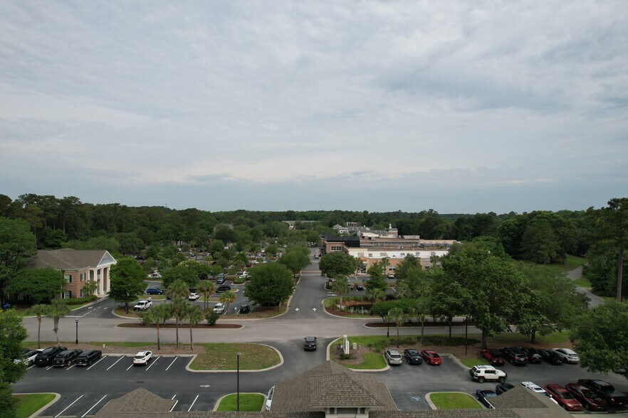 More Photos Of 14 Oak Forest Rd, Bluffton Medical For Lease