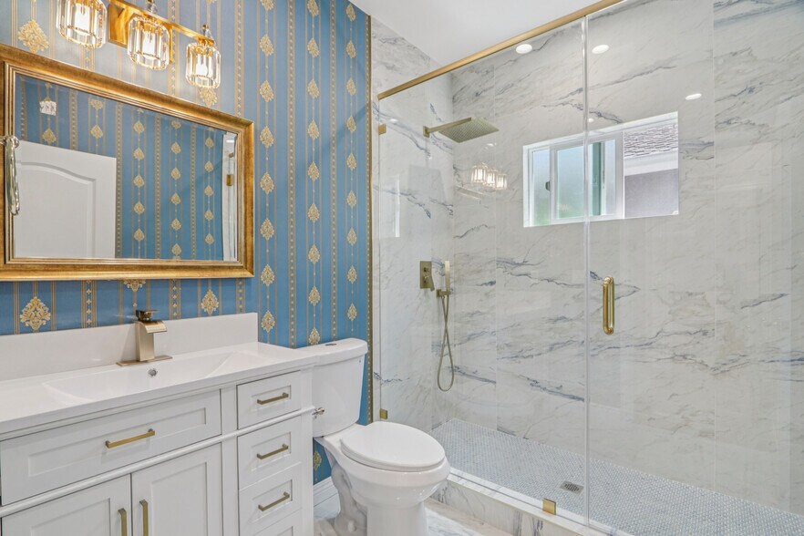 More Photos Of 17148 Stare St, Northridge Apartments For Sale