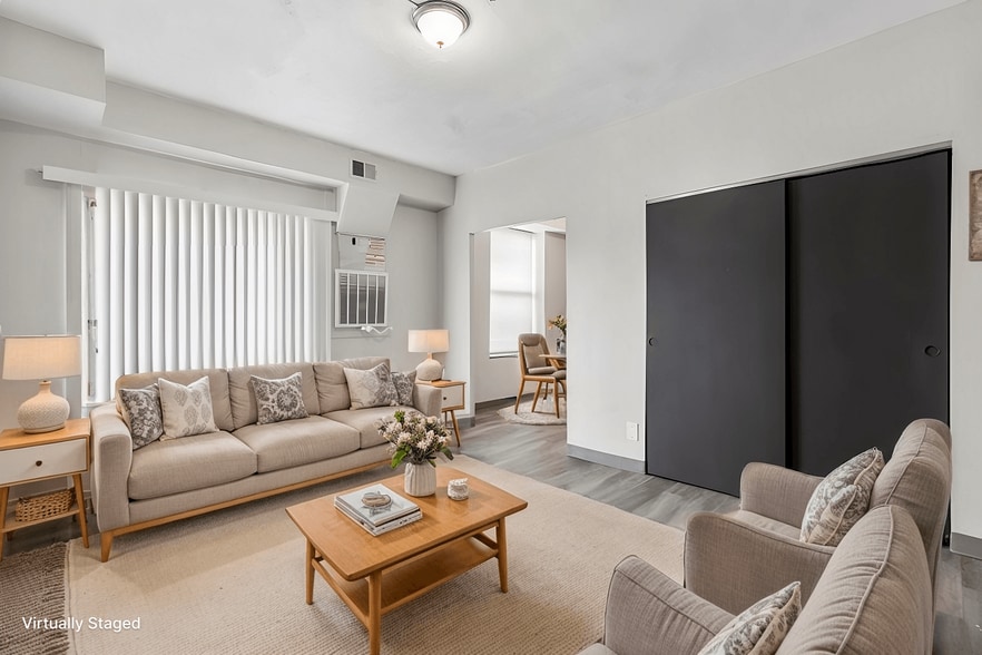More Photos Of 5457 Delmar Blvd, Saint Louis Apartments For Lease