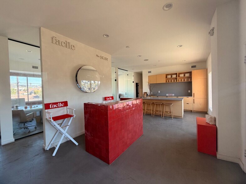 More Photos Of 7451-7465 Beverly Blvd, Los Angeles Loft Creative Space For Lease