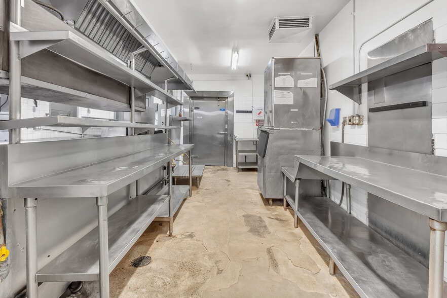 More Photos Of 872 N Garfield Ave, Montebello Restaurant For Lease