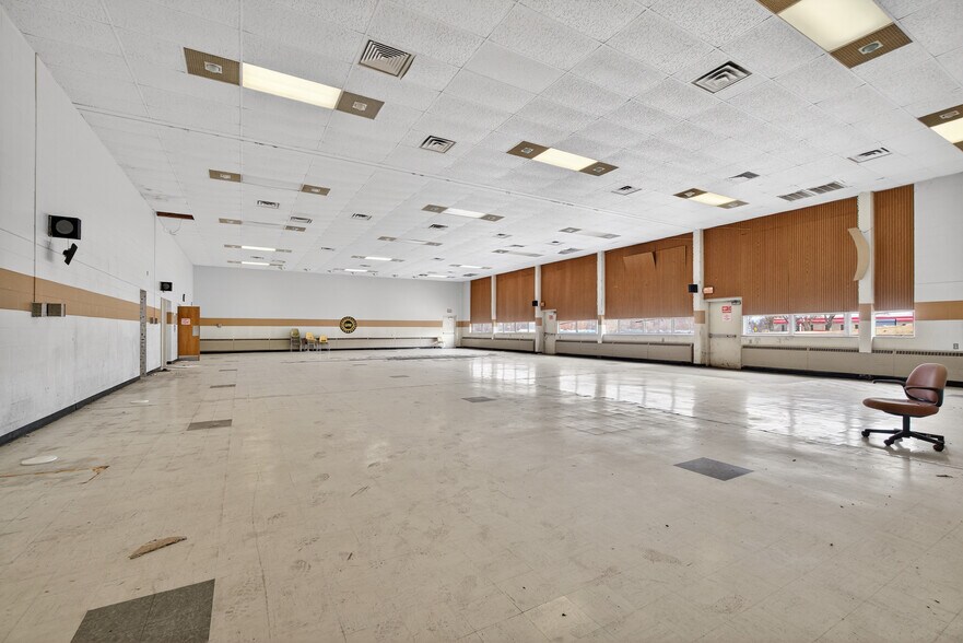 More Photos Of 1002 E South St, Jackson Lodge Meeting Hall For Sale