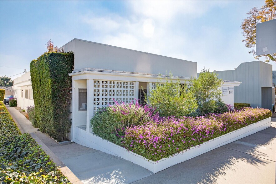 More Photos Of 3442 Loma Vista Rd, Ventura Medical For Sale